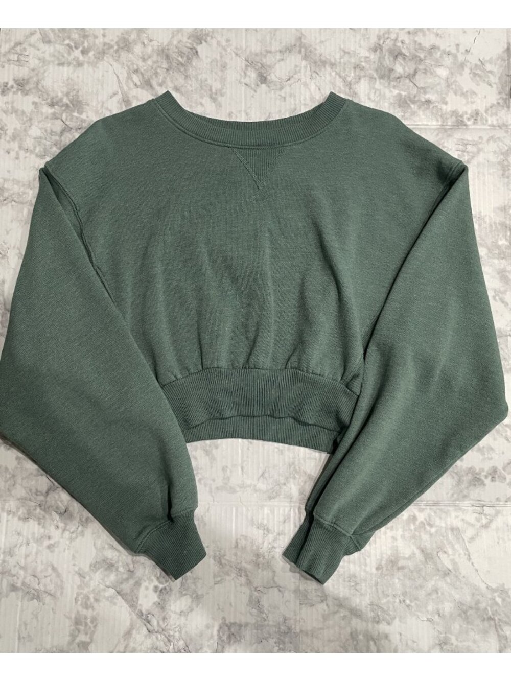 Aeropostale Cropped Crew Sweatshirt Sage Green Womens Sz M (26-0245)
